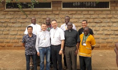 Aspects de la vie en communauté - 6